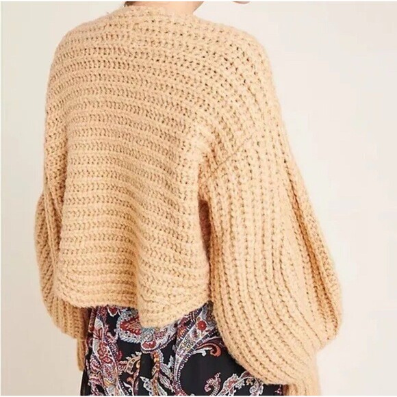 Anthropologie Knit Chunky Cropped Rae Plush Cardigan Size S - Picture 2 of 5